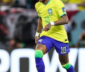 内马尔关键节点战术调整，美国队带队取胜！的简单介绍-爱游戏正版